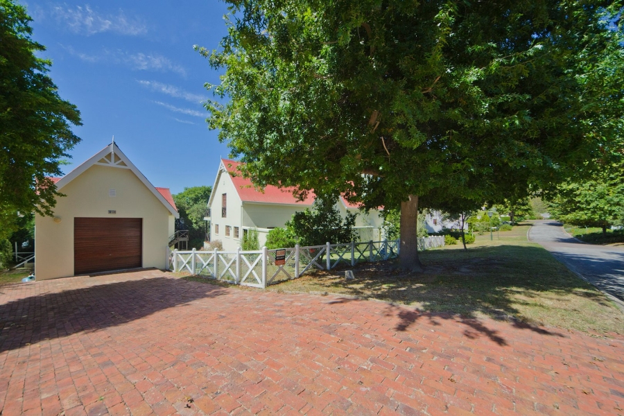 4 Bedroom Property for Sale in Belvedere Western Cape